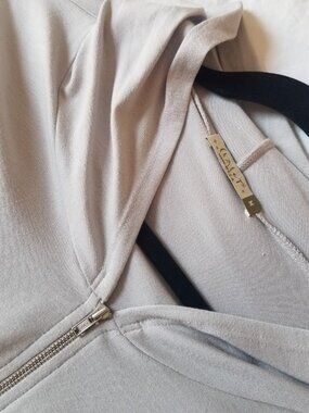Chalet Et Ceci HOODED ZIPPER FRONT VEST DOVE GRAY M